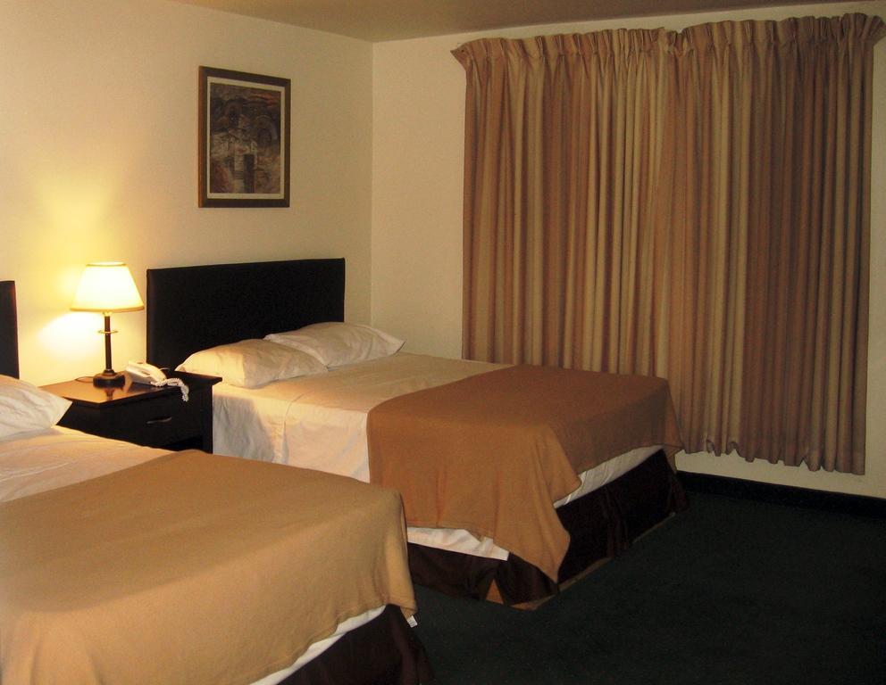 Americas Best Inn And Suites Niagara Falls Niagara Falls