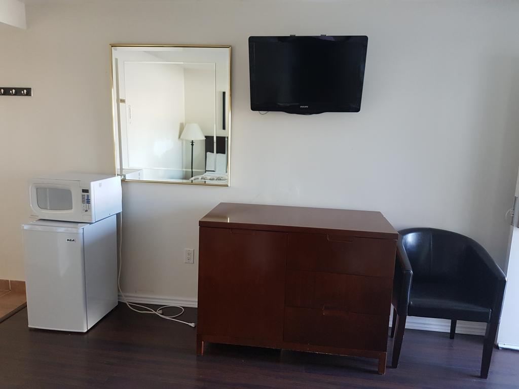 Americas Best Inn And Suites Niagara Falls Niagara Falls